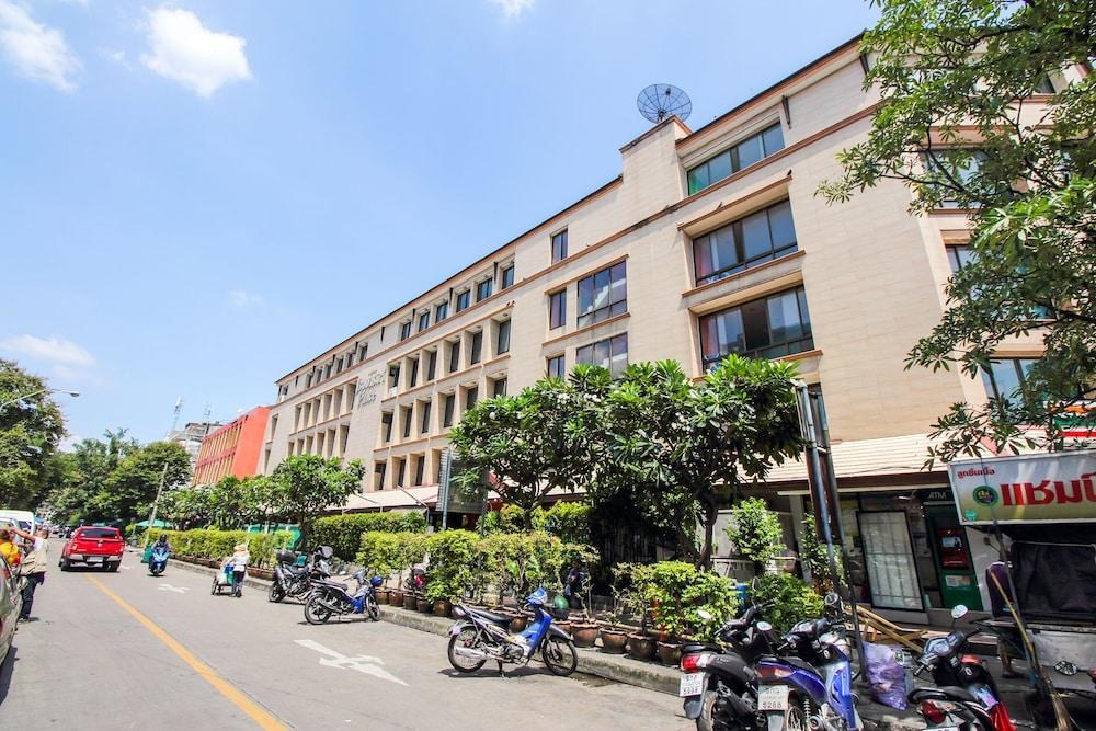 OYO 434 BOONSIRI PLACE HOTEL photo 2