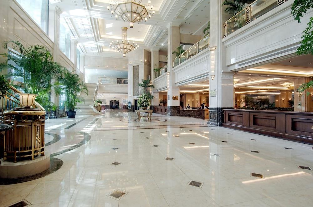 REGAL INTERNATIONAL EAST ASIA HOTEL photo 2