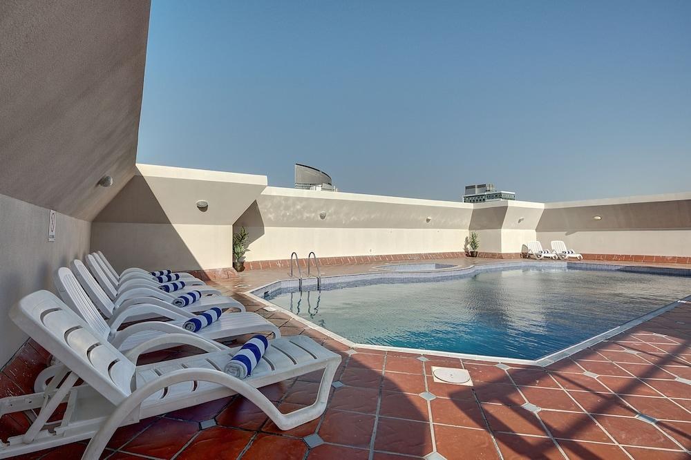 AL MANAR HOTEL APARTMENT photo 2