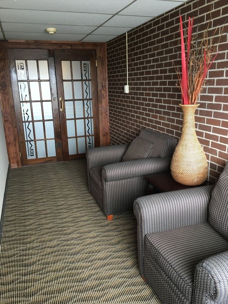 RAMADA FREDERICTON photo 1