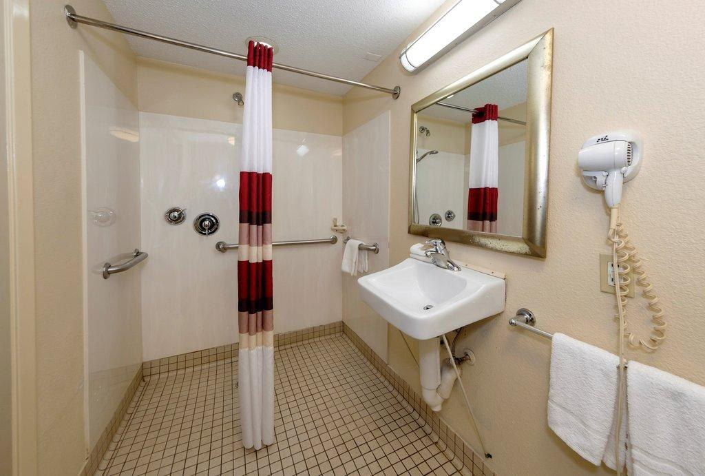RED ROOF INN DALLAS - DFW AIRPORT NORTH photo 2