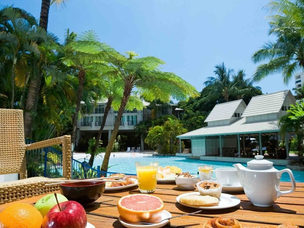 NOVOTEL CAIRNS OASIS RESORT photo 1