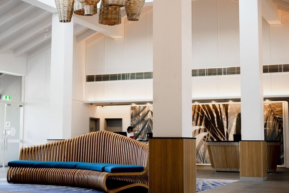 NOVOTEL CAIRNS OASIS RESORT photo 3
