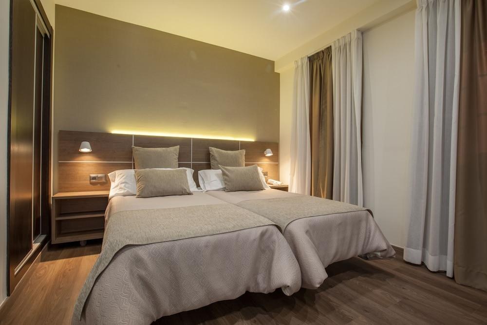 Hotel Don Paco photo 3
