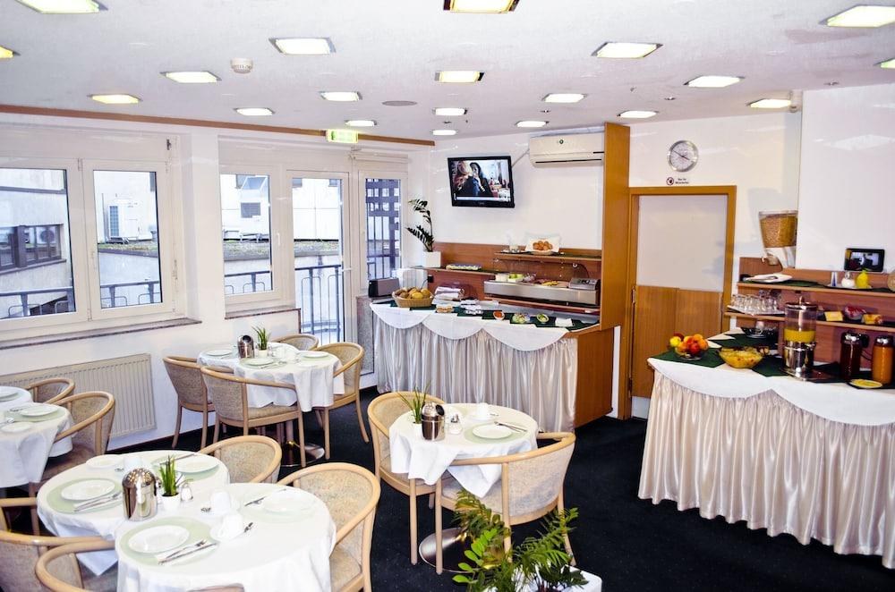 ADLER HOTEL photo 4