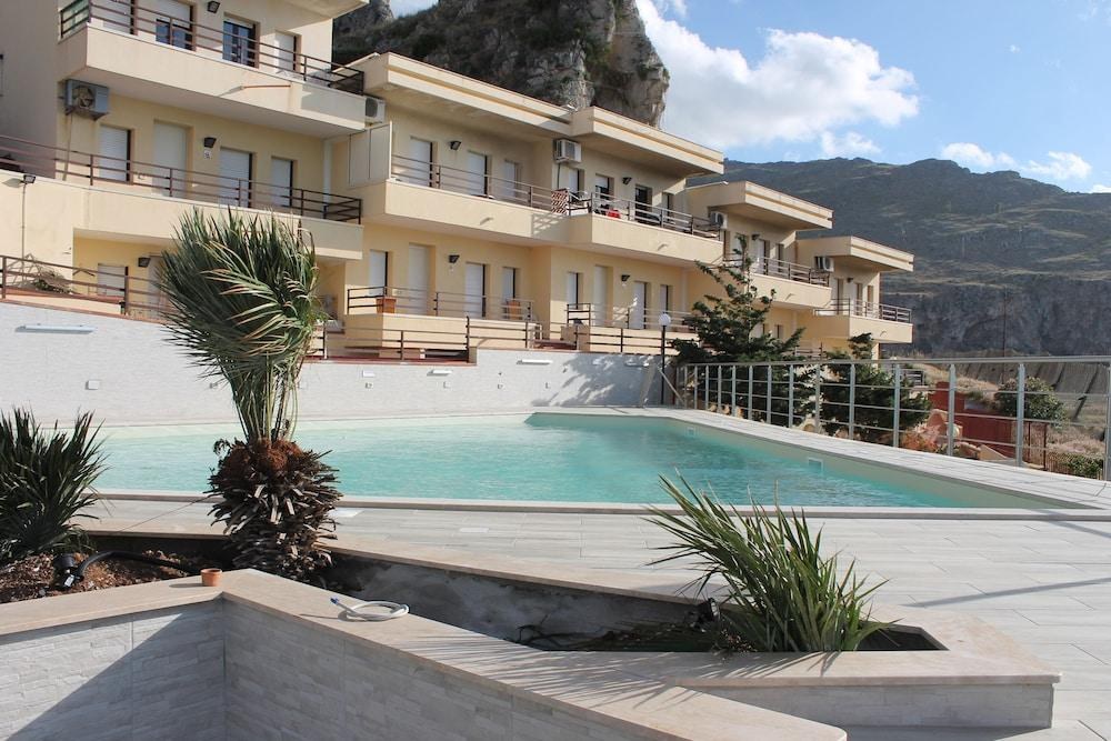 HOTEL BELLEVUE DEL GOLFO photo 4