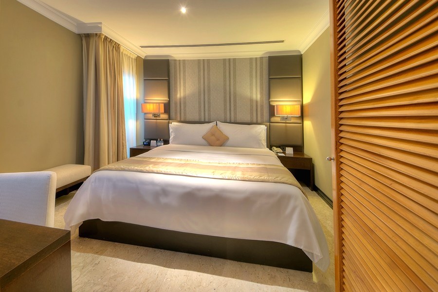 DUBAI MARINE BEACH RESORT AND SPA photo 4