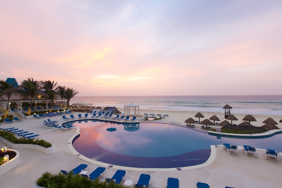 GOLDEN PARNASSUS RESORT & SPA photo 1