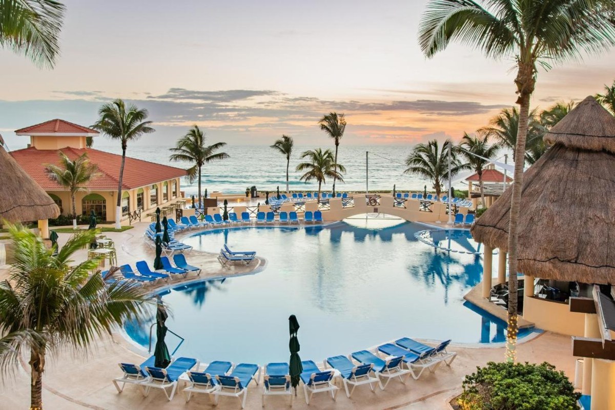 GR SOLARIS CANCUN