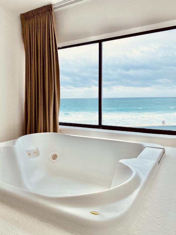 Cyan Cancun Resort & Spa photo 2