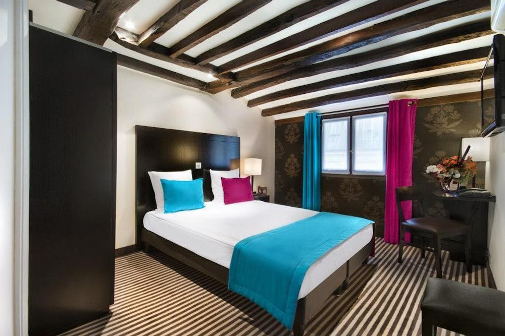 PAX OPERA photo 4