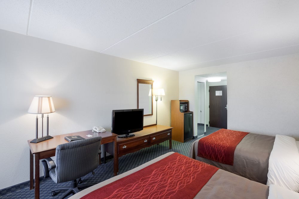COMFORT INN & SUITES AIRPORT SAN ANTONIO photo 1