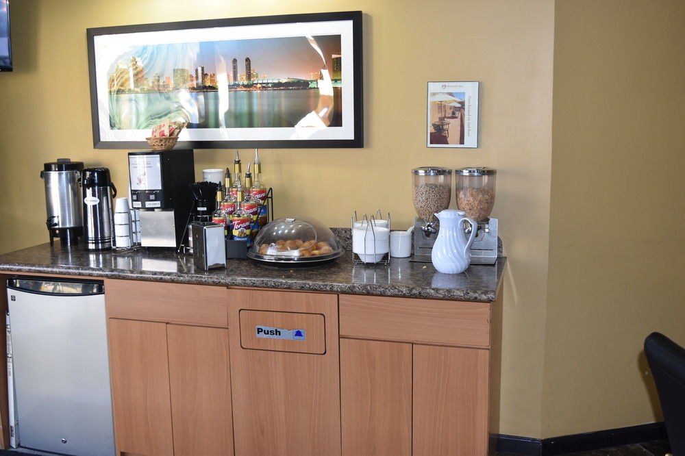 Old Town Western Inn & Suites photo 4