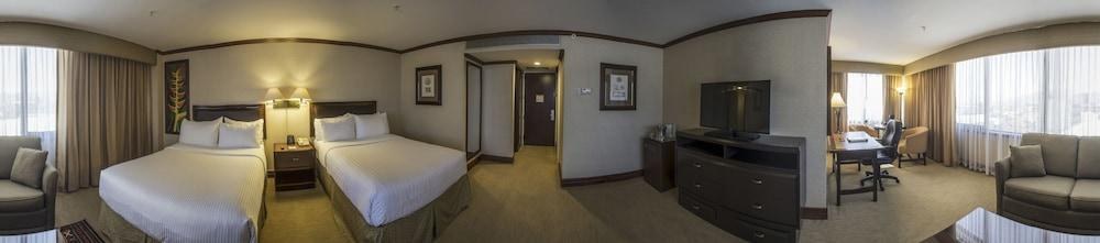 Delta Hotels by Marriott San Jose Aurola photo 4