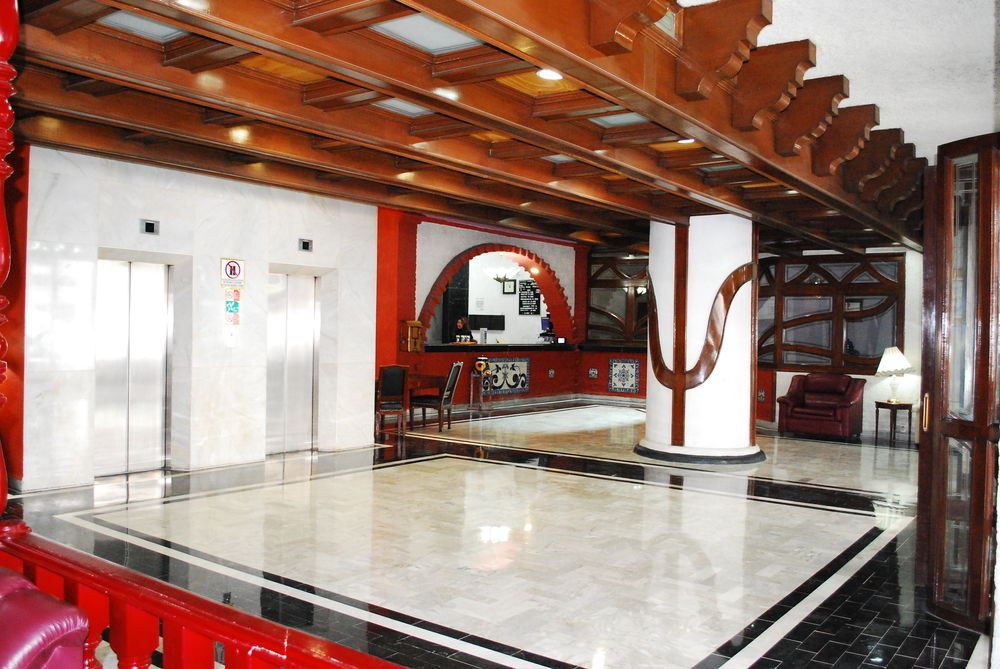 HOTEL ARISTOS PUEBLA photo 2