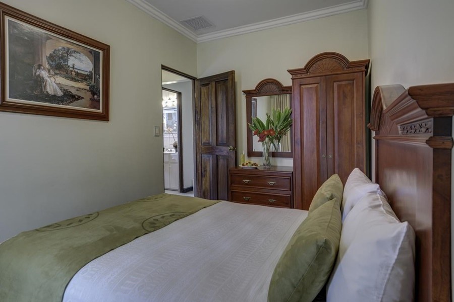 CASA CONDE HOTEL & SUITES photo 4