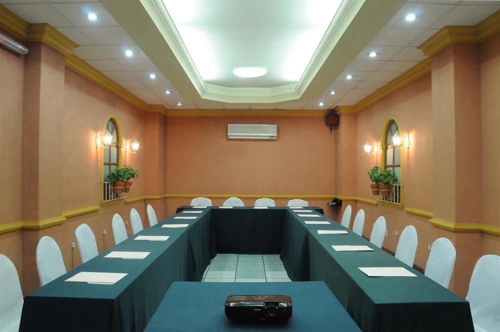 Best Western Plus Plaza Vizcaya photo 1