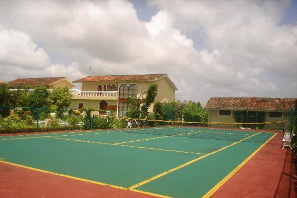 VILLABLANCA GARDEN BEACH