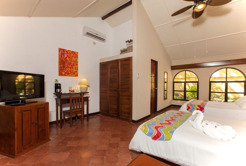 BAHIA DEL SOL BEACH FRONT BOTIQUE HOTEL photo 1