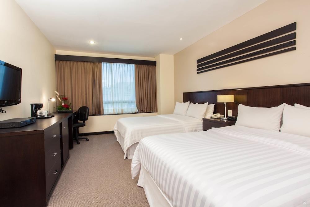 Wyndham Garden Guayaquil photo 2