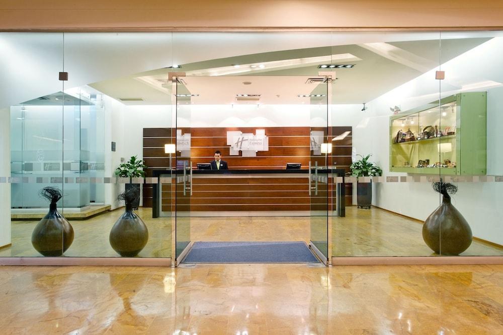 Holiday Inn Express Medellin photo 3