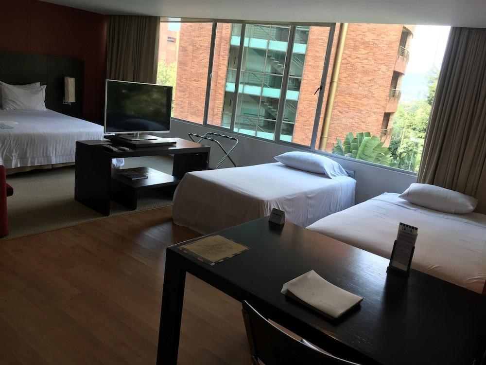 Holiday Inn Express Medellin photo 4