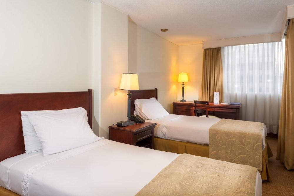 Hotel Dann Avenida 19 Bogota photo 4