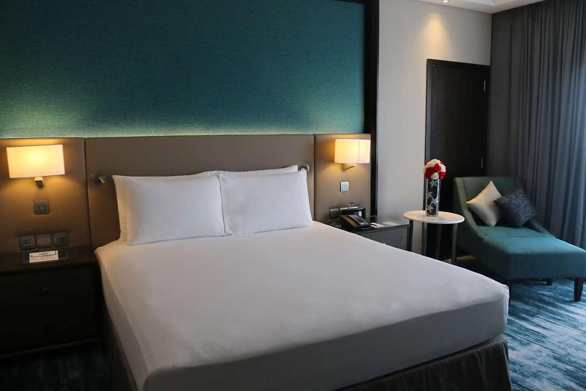 Radisson Blu Hotel And Resort Al Ain photo 1