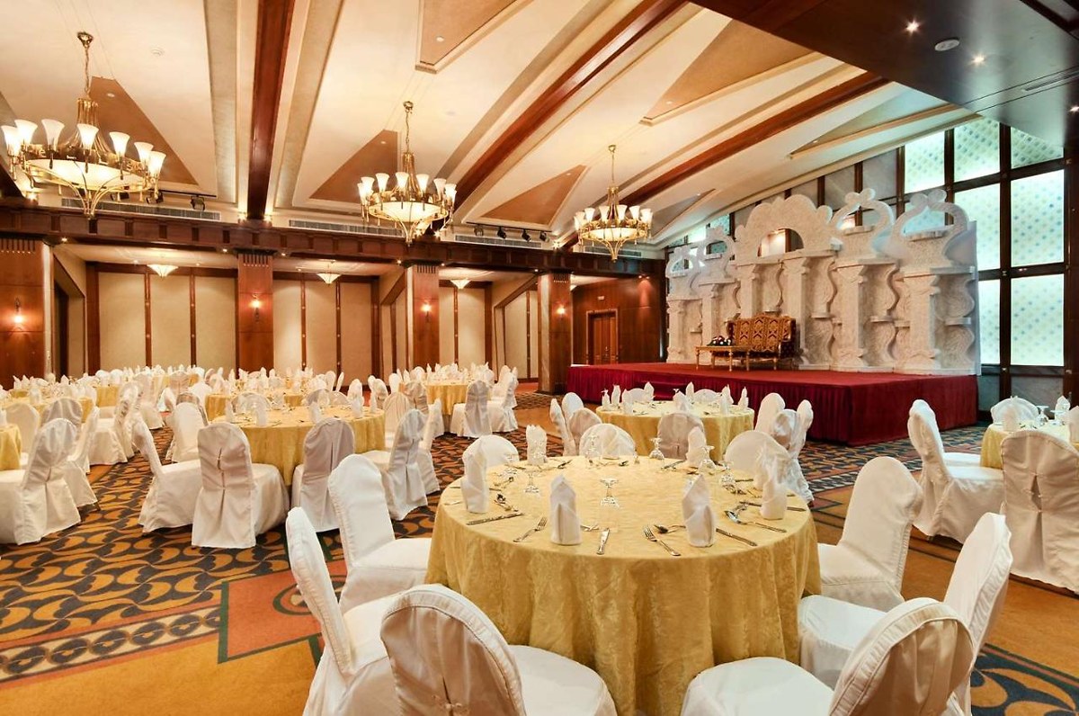 Radisson Blu Hotel And Resort Al Ain photo 4