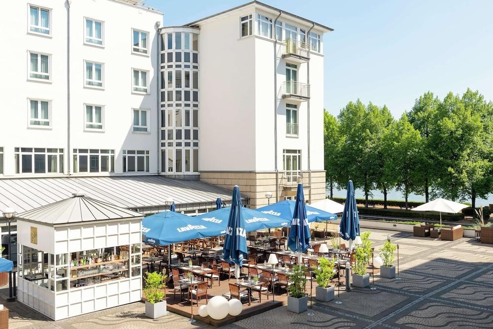 Hilton Bonn photo 2