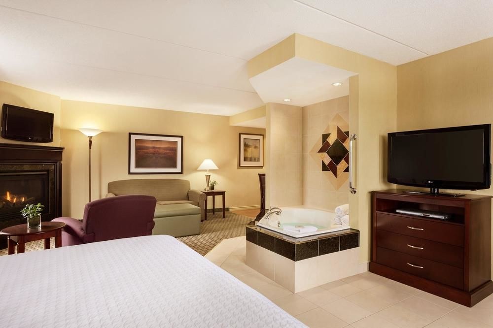 Homewood Suites by Hilton Cambridge-Waterloo, Ontario