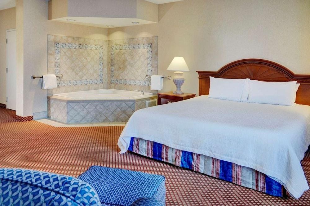 Hilton Garden Inn Kitchener/Cambridge photo 2