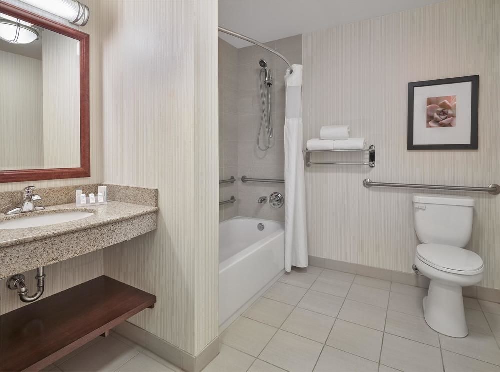 Hilton Garden Inn West Edmonton photo 3