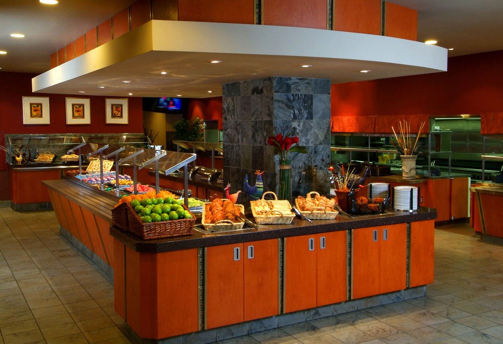 Embassy Suites by Hilton Niagara Falls Fallsview photo 1