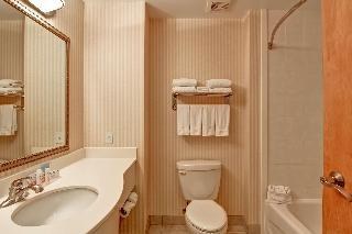 Hampton Inn by Hilton Kamloops photo 1