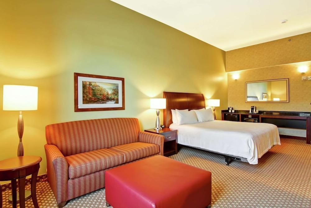 Hilton Garden Inn Ottawa Airport photo 2