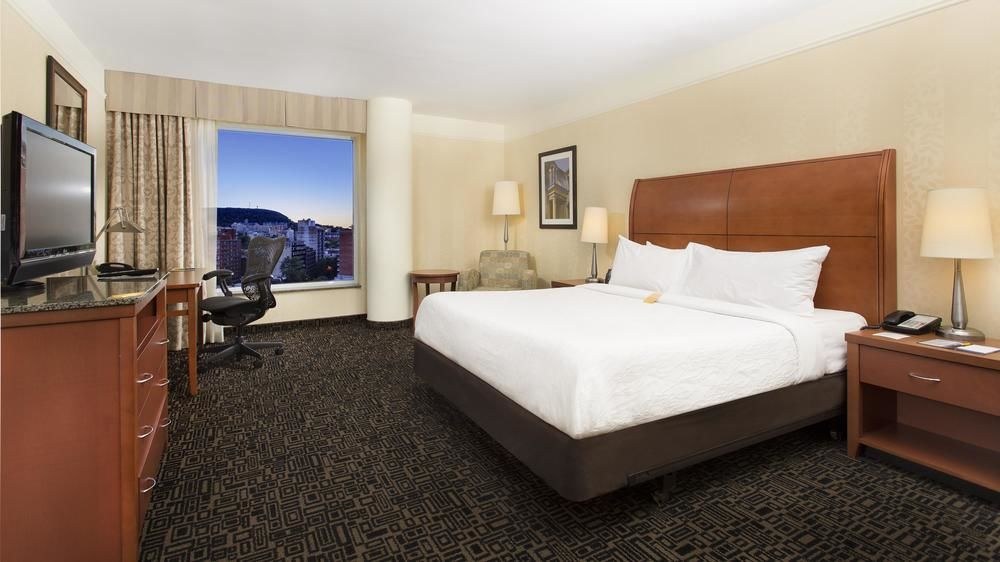 Hilton Garden Inn Montreal Centre-Ville photo 1
