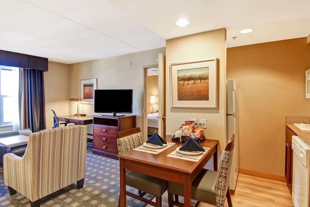 Homewood Suites by Hilton Toronto Mississauga photo 4
