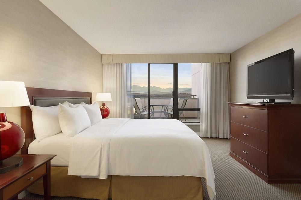 Hilton Vancouver Airport photo 3