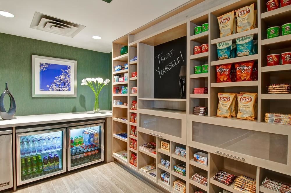 Hampton Inn by Hilton London photo 1