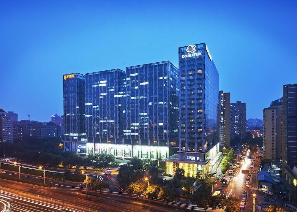 DoubleTree by Hilton Beijing photo 2