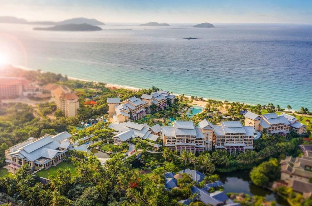 Hilton Sanya Yalong Bay Resort & Spa photo 2
