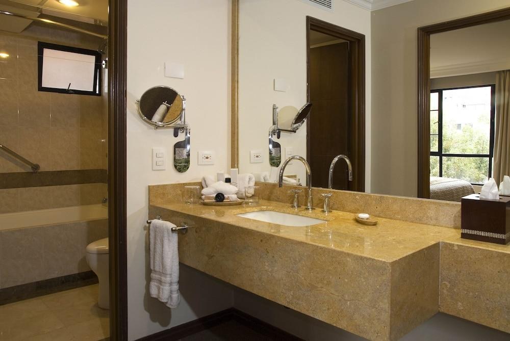 Embassy Suites by Hilton Bogot¿ Rosales photo 3