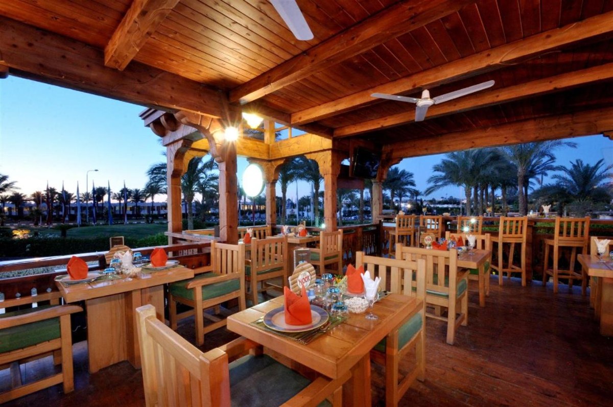 JAZ SHARM DREAMS photo 4