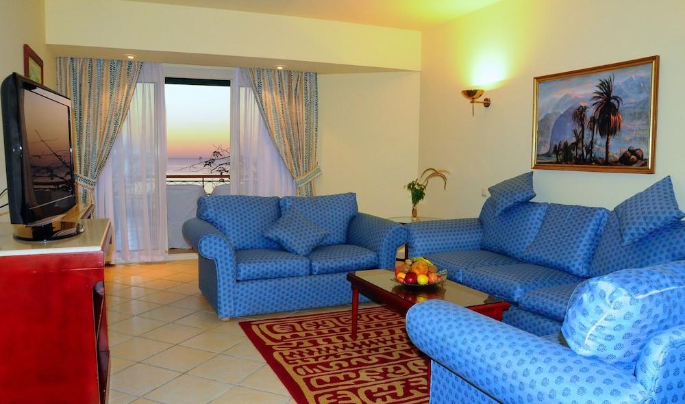 HILTON SHARM WATERFALLS RESORT photo 3