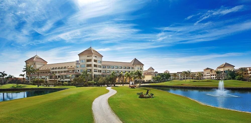 Hilton Pyramids Golf photo 4