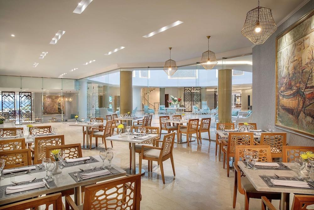 Hilton Hurghada Plaza photo 4