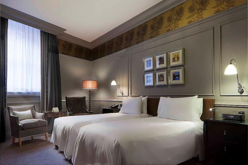 The Caledonian Edinburgh, Curio Collection by Hilton photo 3
