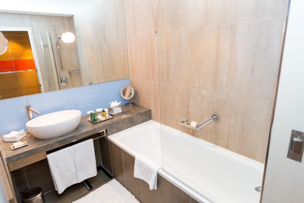 Hilton London Tower Bridge photo 4