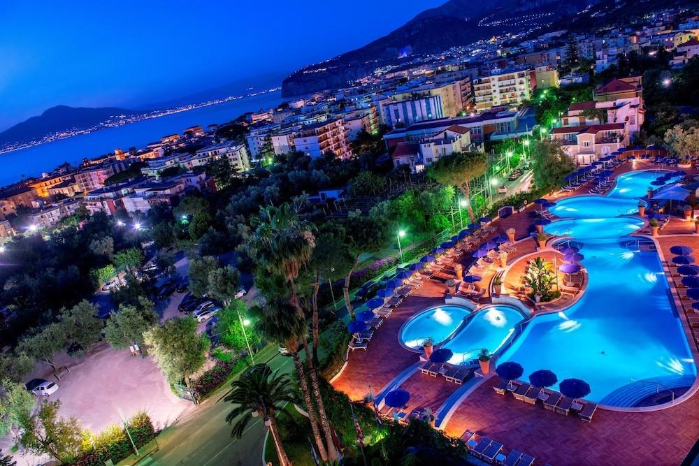 Hilton Sorrento Palace photo 2